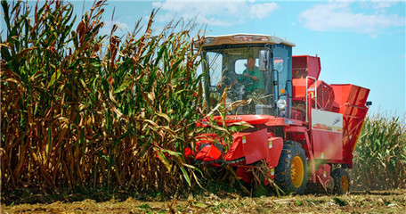 雷沃阿波斯再獲多項“全國農機用戶滿意品牌”殊榮，農業機械銷售再創佳績
